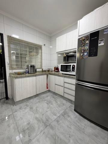 Casa à venda em Mandaguaçu, Centro, com 2 quartos, com 98 m²